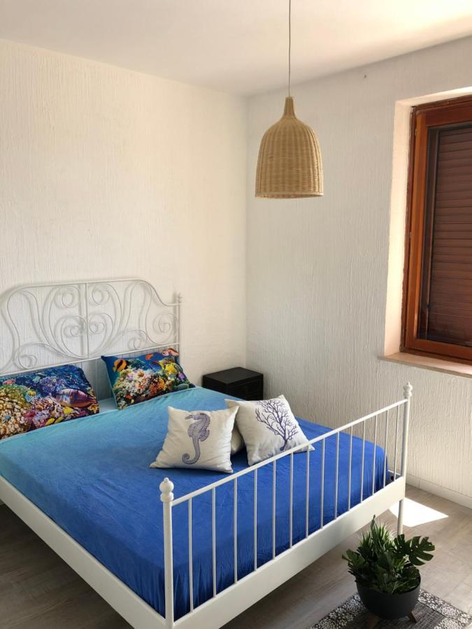 Residence Calarossa Terrasini Eksteriør bilde